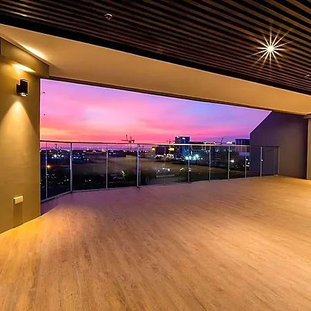 Sequoia Hotel Manila Bay